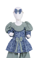 Neel Kamal – Bib Frock Charm Set